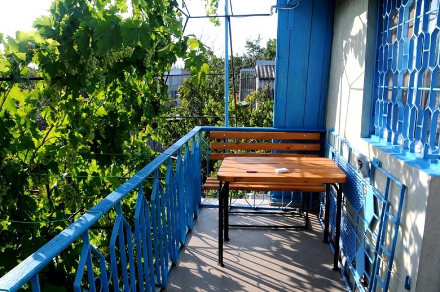 Номер «Зеленый домик отдельный двухэтажный с беседкой-двориком » частного сектора «Домик у моря» - фото №40332