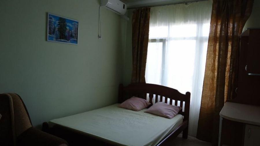 Номер «Комфортабельные комнаты для проживания» гостевого дома «Бархат» - фото №41795