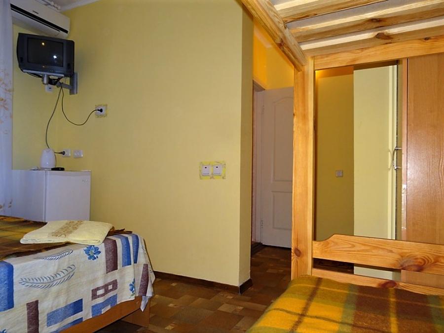 Номер «Стандарт» мини-гостиницы «Лагуна» - фото №42797