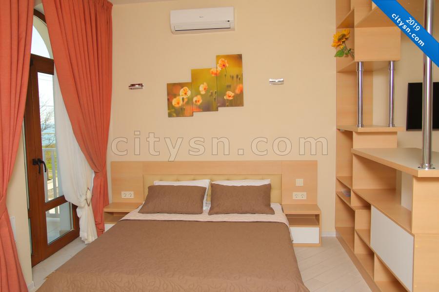 Номер «Апартаменты  (с отельной спальней) » мини-гостиницы «YNA» - фото №151443