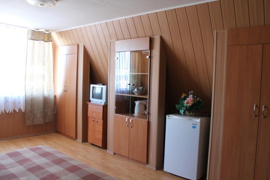 Номер «2х-комнатный» гостевого дома «Каникулы в Крыму» - фото №33313