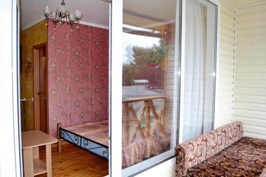 Номер «1-комнатный с большим балконом Красный» гостевого дома «Васильченко 6» - фото №28876