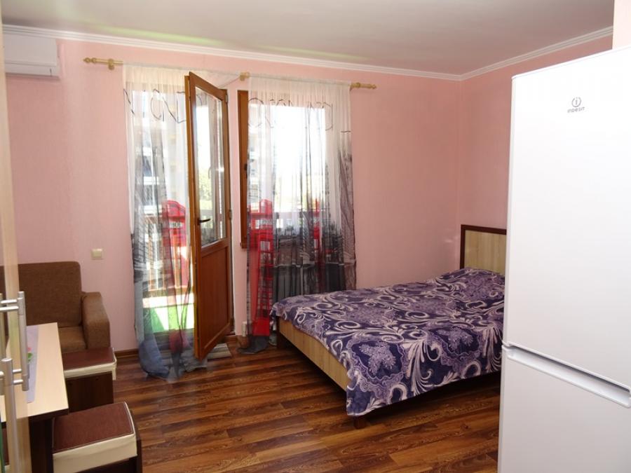 Номер «Студия с балконом» мини-гостиницы «Татьяна» - фото №125794