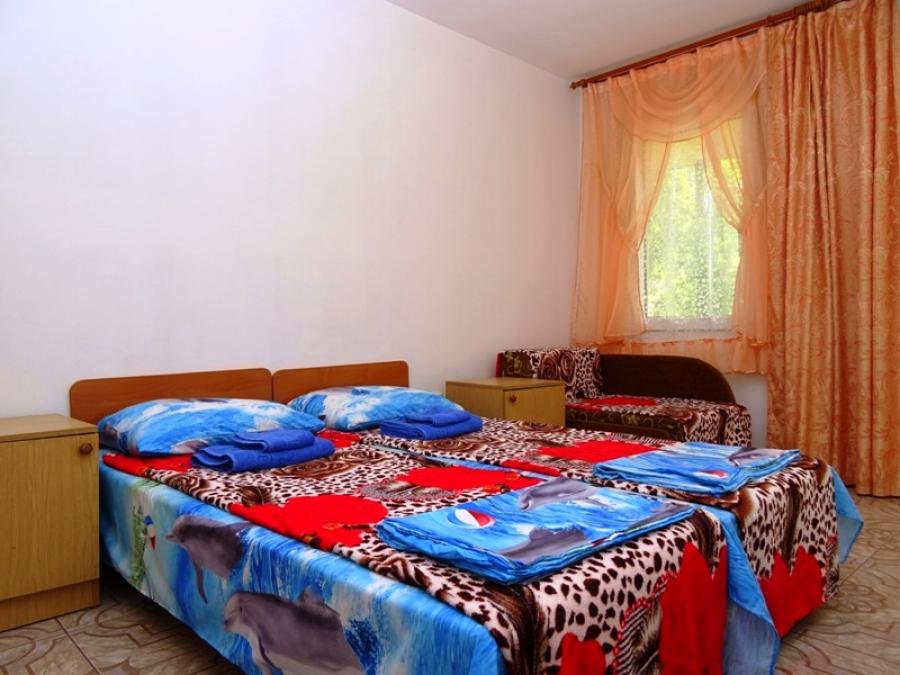 Номер «2х-местный со всеми удобствами» мини-гостиницы «Жемчужина Крыма» - фото №12273
