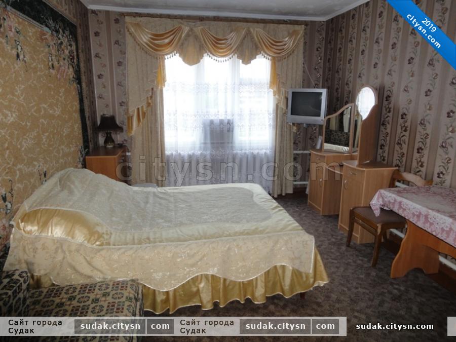 Номер «Люкс» мини-гостиницы «Людмила» - фото №198221