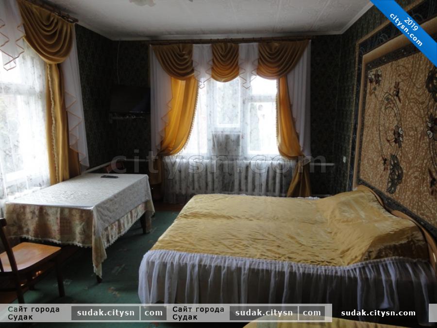 Номер «Люкс» мини-гостиницы «Людмила» - фото №198223