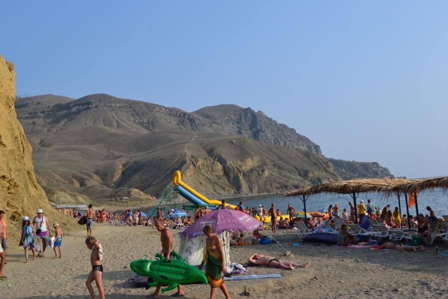 Фото пляж меганом в судаке