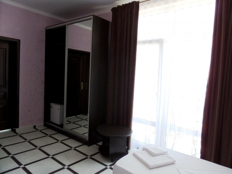 Номер «Стандарт без балкона» гостиницы «Космос» - фото №73459