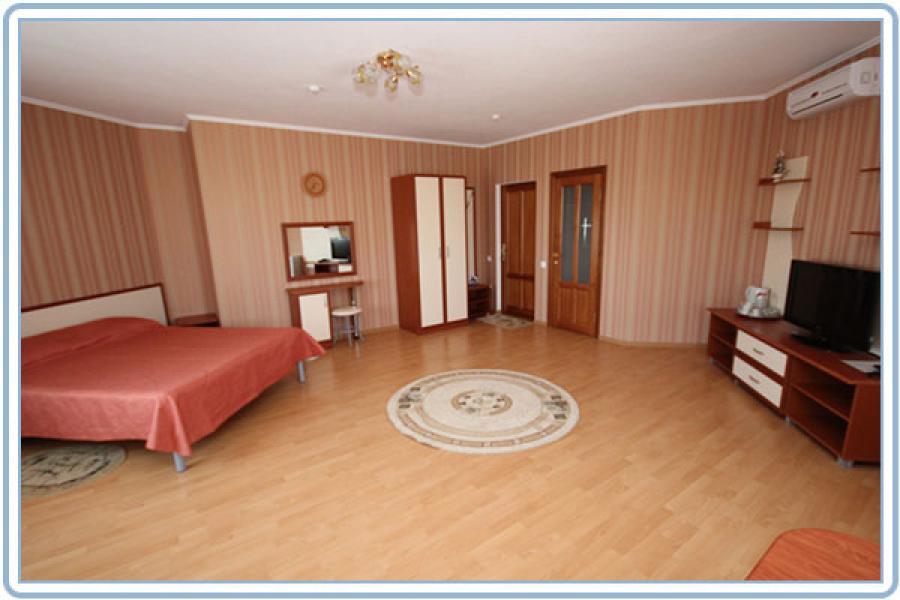 Номер «Повышенной комфортности» мини-гостиницы «Отель у моря» - фото №143525