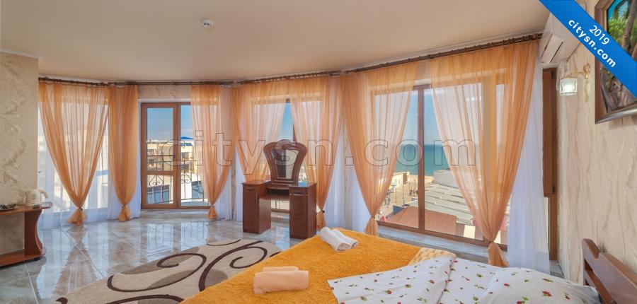 Номер «Панорамный люкс» гостиницы «Palmira» - фото №162256
