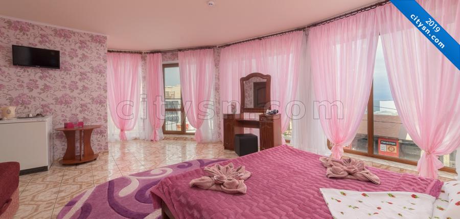 Номер «Панорамный люкс» гостиницы «Palmira» - фото №162264