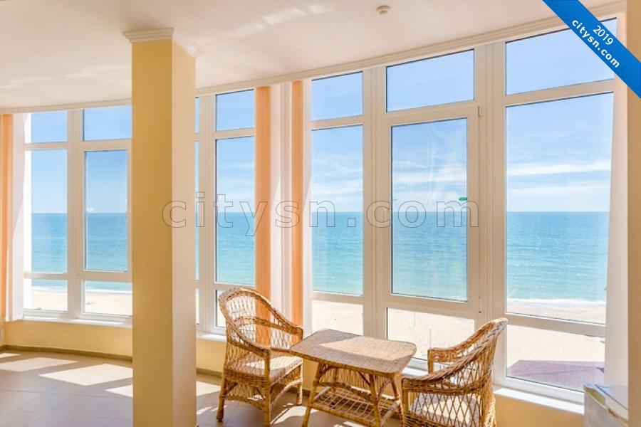 Номер «Люкс 2-х комнатный с панорамным видом на море» гостиницы «Aфродита» - фото №162513