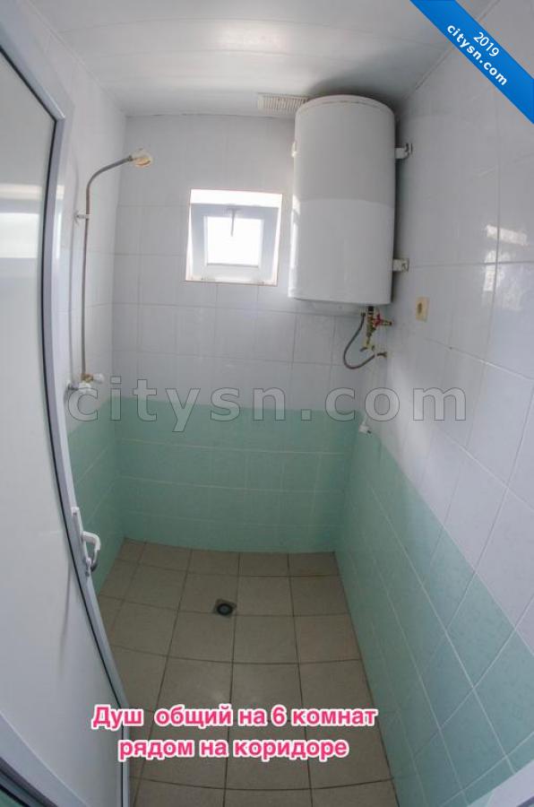 Номер «Трехместный с общей ванной» гостевого дома «Приморская 25» - фото №163435