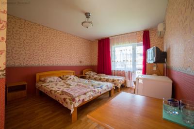 Мини-гостиница Приморский «3х местный люкс»