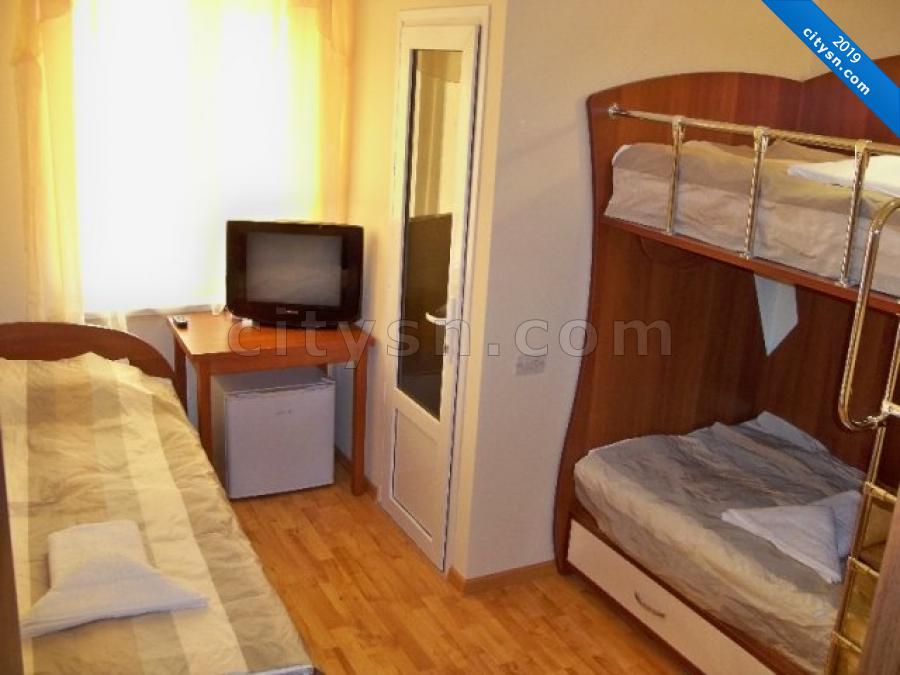 Номер «Трехместный» гостиницы «Черноморский 18» - фото №164553